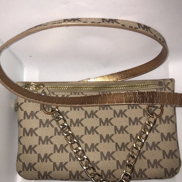Michael Kors Handbags - Michael kors fanny pack